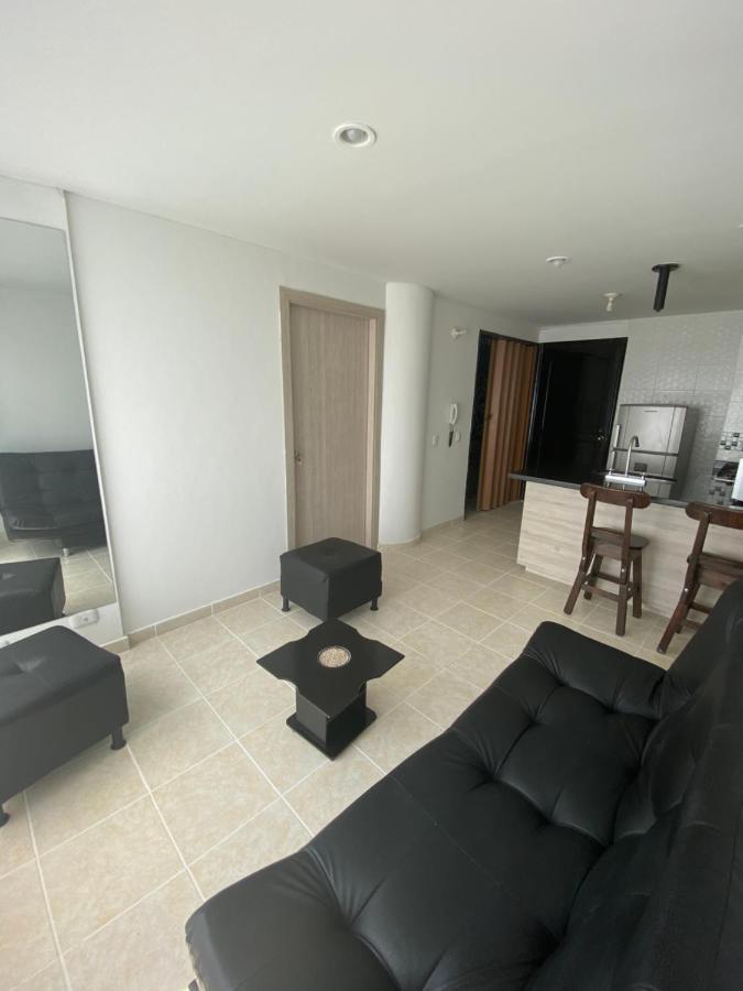 Apartaestudio Amoblado Con Excelente Ubicacion Apartment Pereira Bagian luar foto